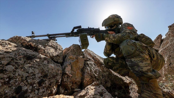 Türkiyə kəşfiyyatı PKK-nın "rəhbər şəxsi"ni Suriyada məhv edib - FOTO
