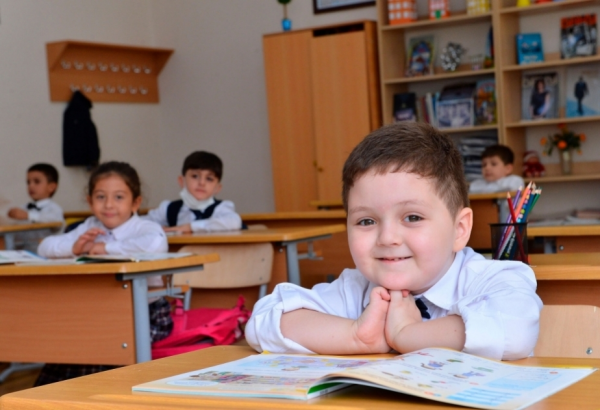 Məktəbəhazırlıq və I siniflərin yerdəyişməsinə başlanılır