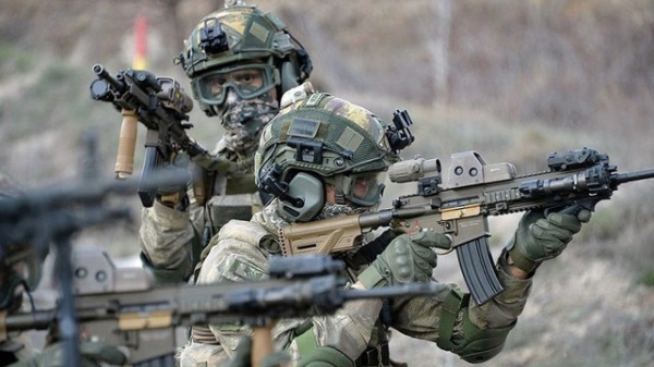 İraqın şimalında hava hücumu: 17 terrorçu hədəfi məhv edildi