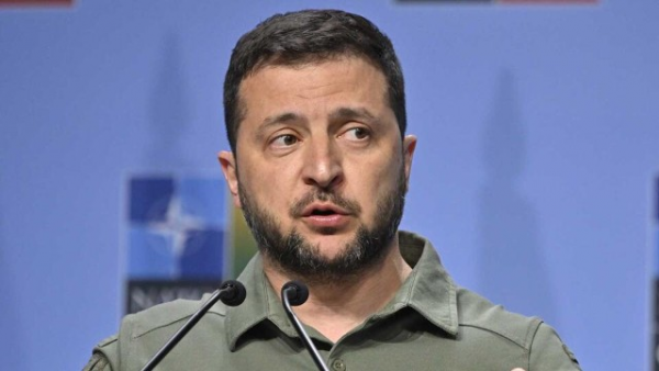 Zelenski Rusiya ilə danışıqları qadağan edən fərmanı ləğv edə bilər