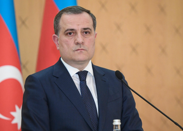 Ceyhun Bayramov Moskvaya gedəcək