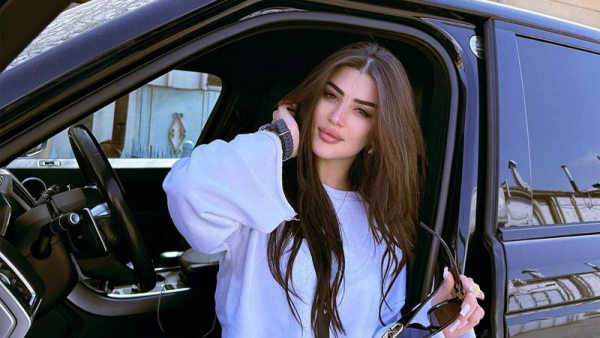 Nəfəsin "Range Rover"indən 6 min oğurlayan şəxs: "Satdığım salfeti almadı..."