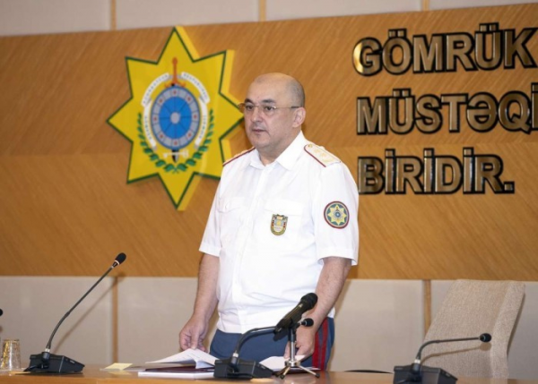 Şahin Bağırov bu rəisi təqaüdə göndərdi