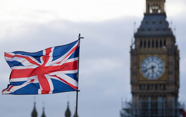 Britaniya viza verilməsi qaydalarını sərtləşdirir