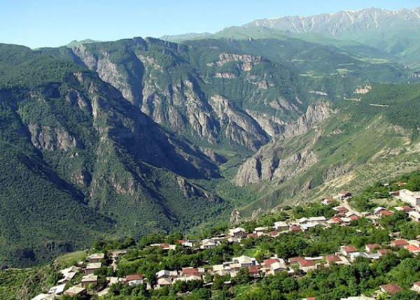 Azərbaycanda Ağdərə rayonu yaradıldı