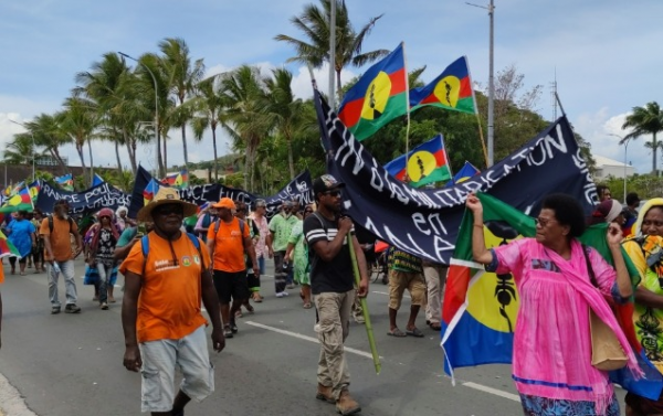 Yeni Kaledoniyada Fransaya qarşı etiraz yürüşü - Video - Fotolar