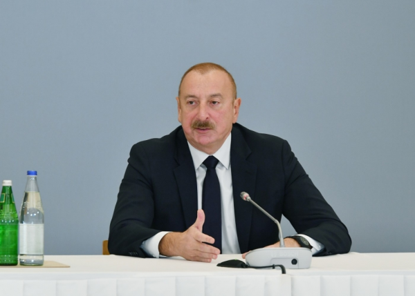 "Ola bilər ki, cənab Borel yuxular görür" - Prezident