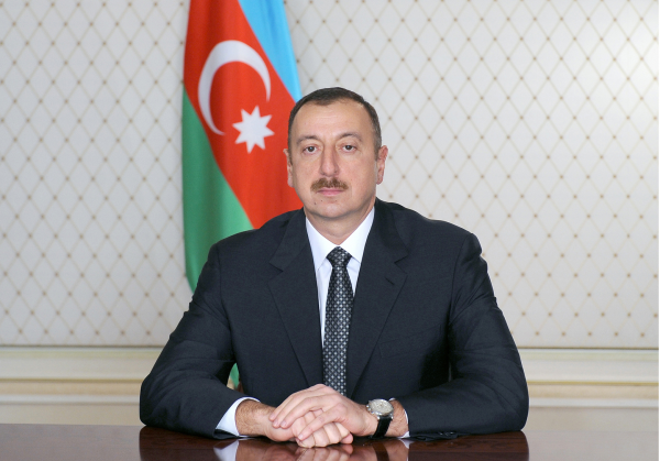 Prezident Roma Papasına məktub ünvanlayıb