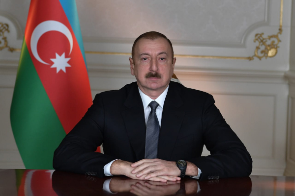 Oljas Süleymenov Prezident İlham Əliyevi təbrik edib