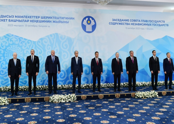 Sankt-Peterburqda MDB liderlərinin görüşü başladı - YENİLƏNİB