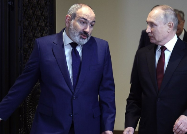 Putin yenə Paşinyanın qanını qaraltdı - VİDEO