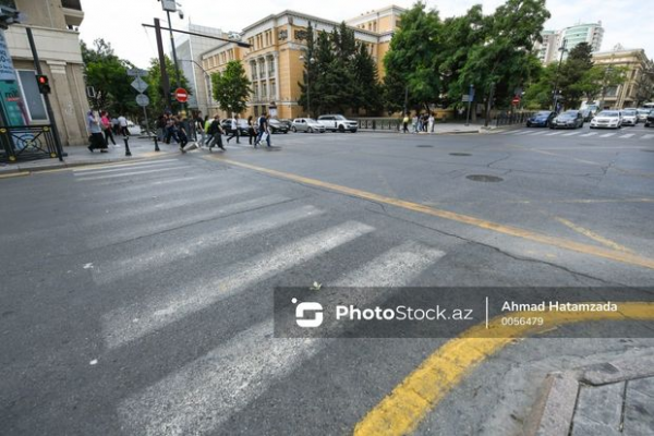 Bakıda avtomobil piyadanı vuraraq öldürüb