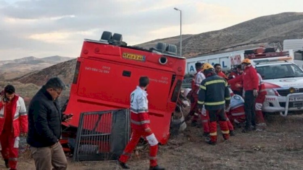 İranda sərnişin avtobusu aşdı - 7 nəfər öldü