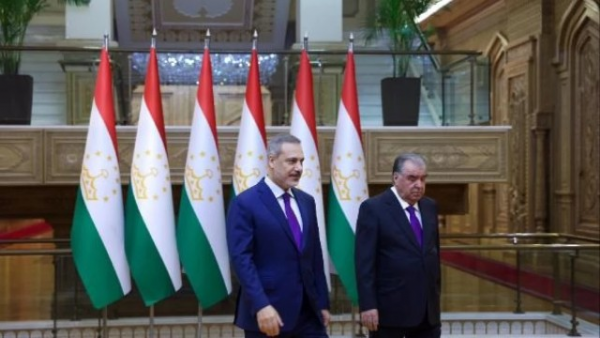 Hakan Fidan Tacikistan prezidenti ilə görüşdü