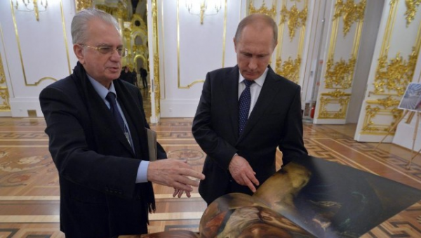 "Ermitajda doğulub böyümüşəm" - Putin (VİDEO)