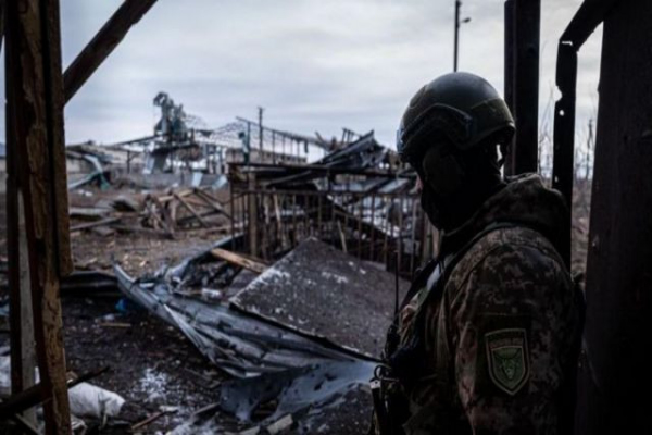 Ukraynada hərbçi bölük komandirinin müavinini güllələyib, sonra intihar edib