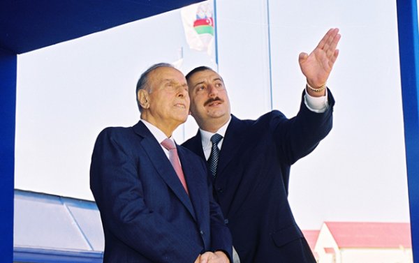 “Heydər Əliyevin həyat yolu Azərbaycan xalqının mənəvi xəzinəsidir”