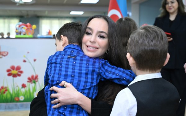 Leyla Əliyeva Tiranada Universitet Xəstəxana Mərkəzini ziyarət etdi
